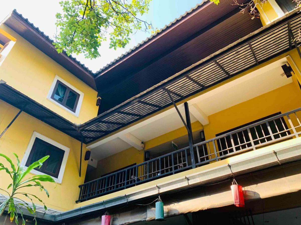 Thapae Boutique House Hotel Chiang Mai Exterior photo