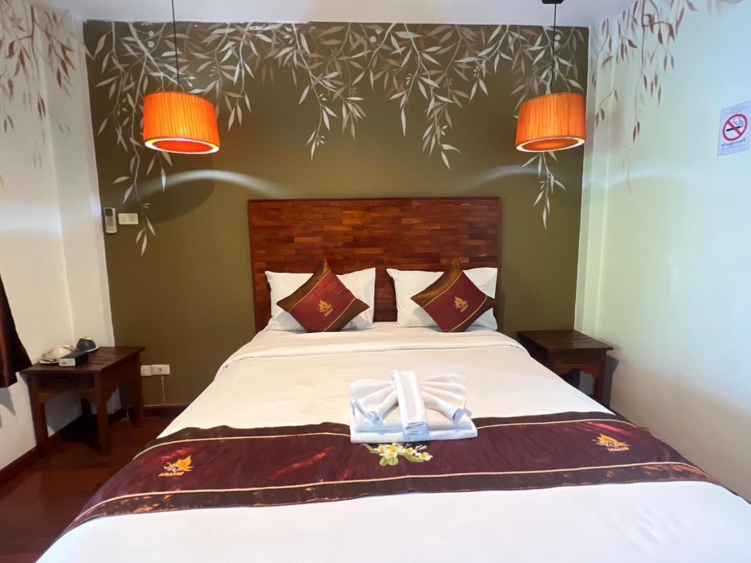 Thapae Boutique House Hotel Chiang Mai Exterior photo